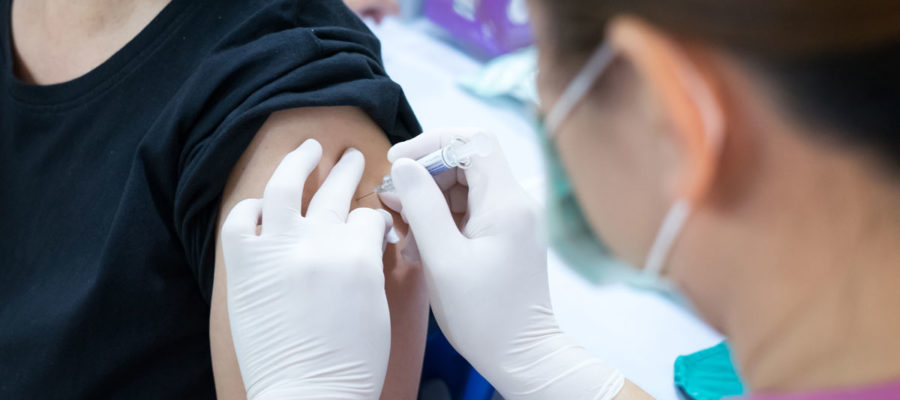 flu-vaccine-1200x800